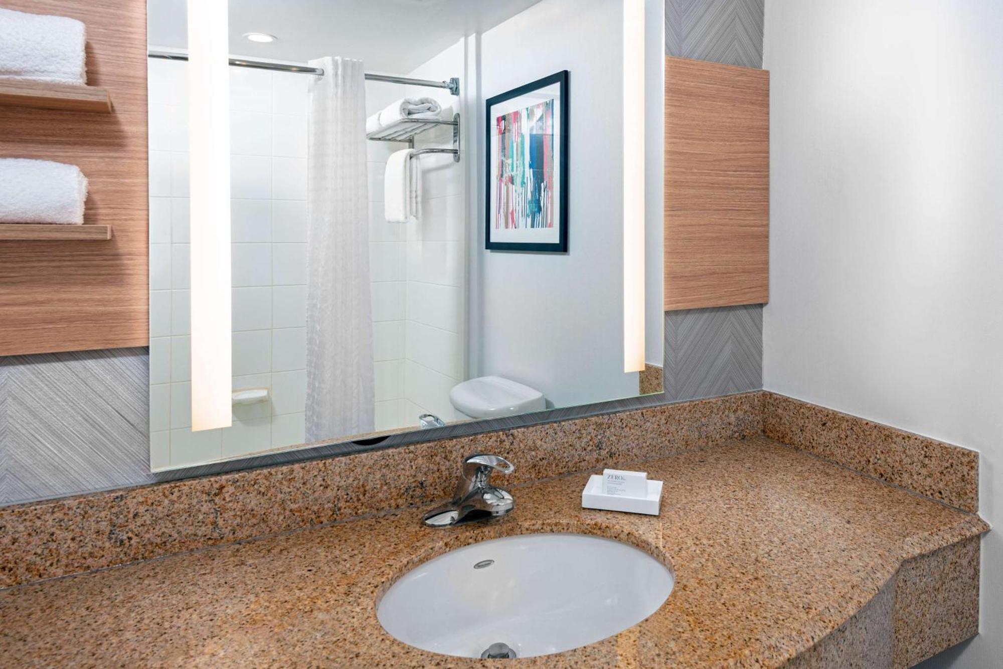 Hilton Garden Inn Tampa Airport/Westshore Bagian luar foto